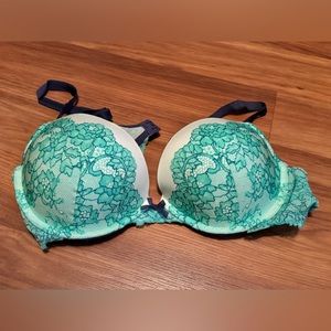Victoria secret bra